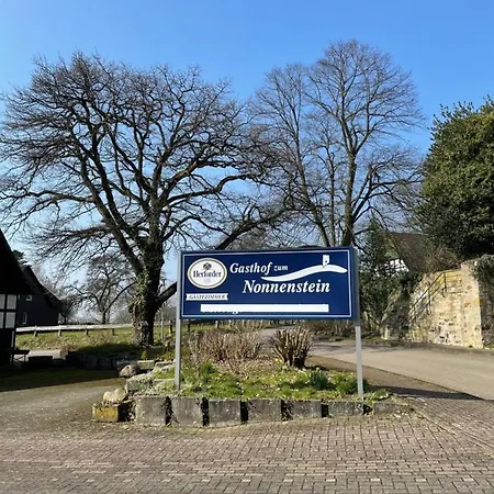 Zum Nonnenstein 2* Rodinghausen