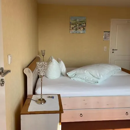 Hotel Zum Nonnenstein 2*