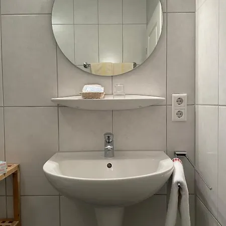 Hotel Zum Nonnenstein 2*