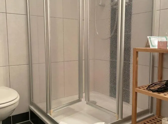 Zum Nonnenstein 2* Rodinghausen