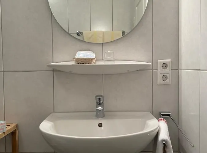 Hotel Zum Nonnenstein 2*