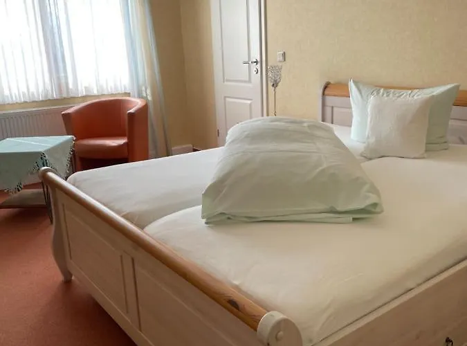 Zum Nonnenstein 2* Rodinghausen